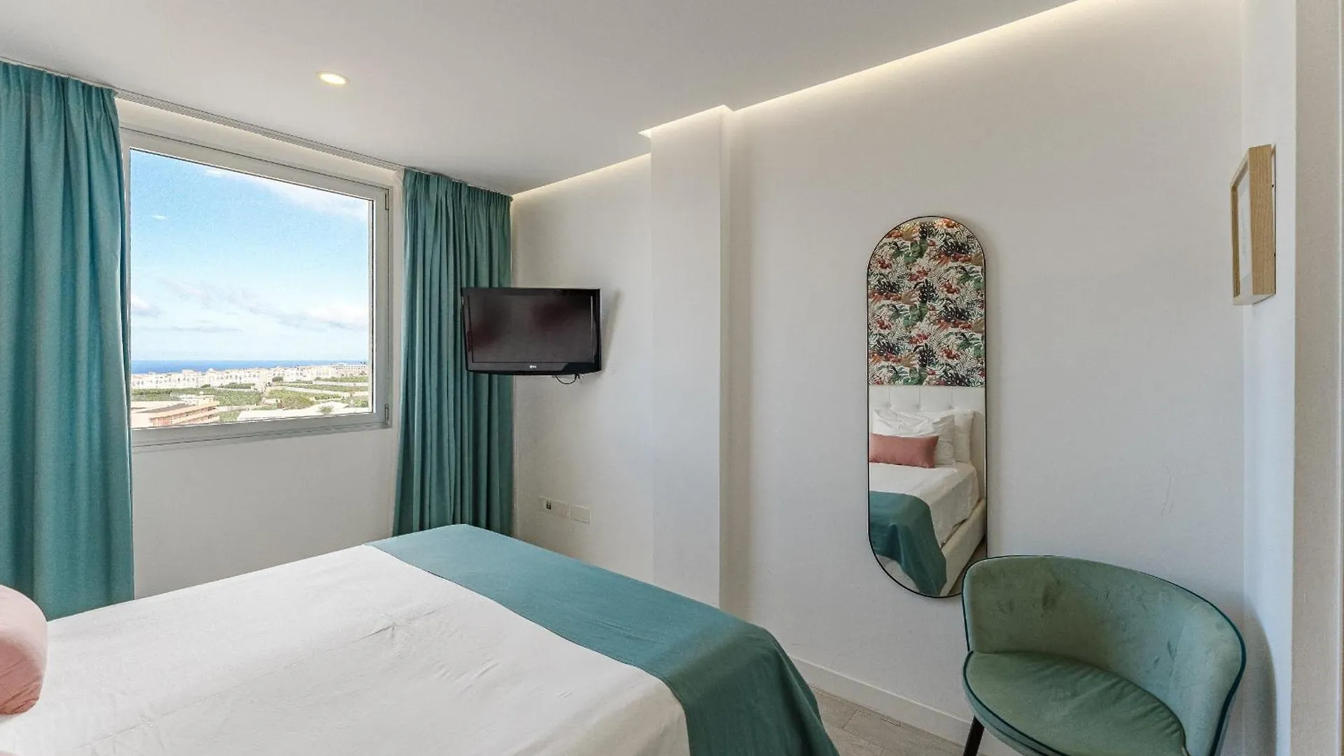 Ocean Garden Playa Paraiso Arona